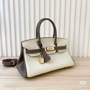 Classic Hermes Bag: A Stylish and Versatile Choice for Elegance